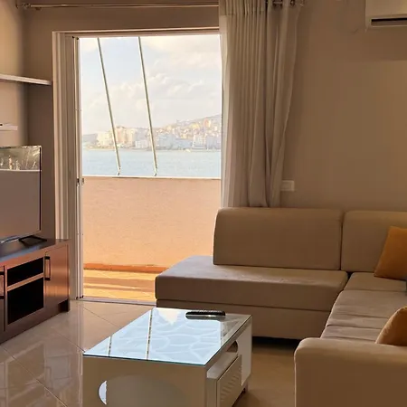 Amazing Sea View Appartamento Sarandë