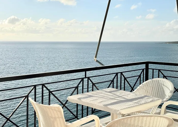 Amazing Sea View Daire Saranda